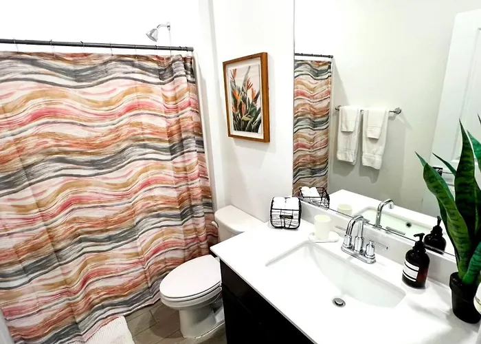 Holiday home New 4br Pool, Golf Skydive Az